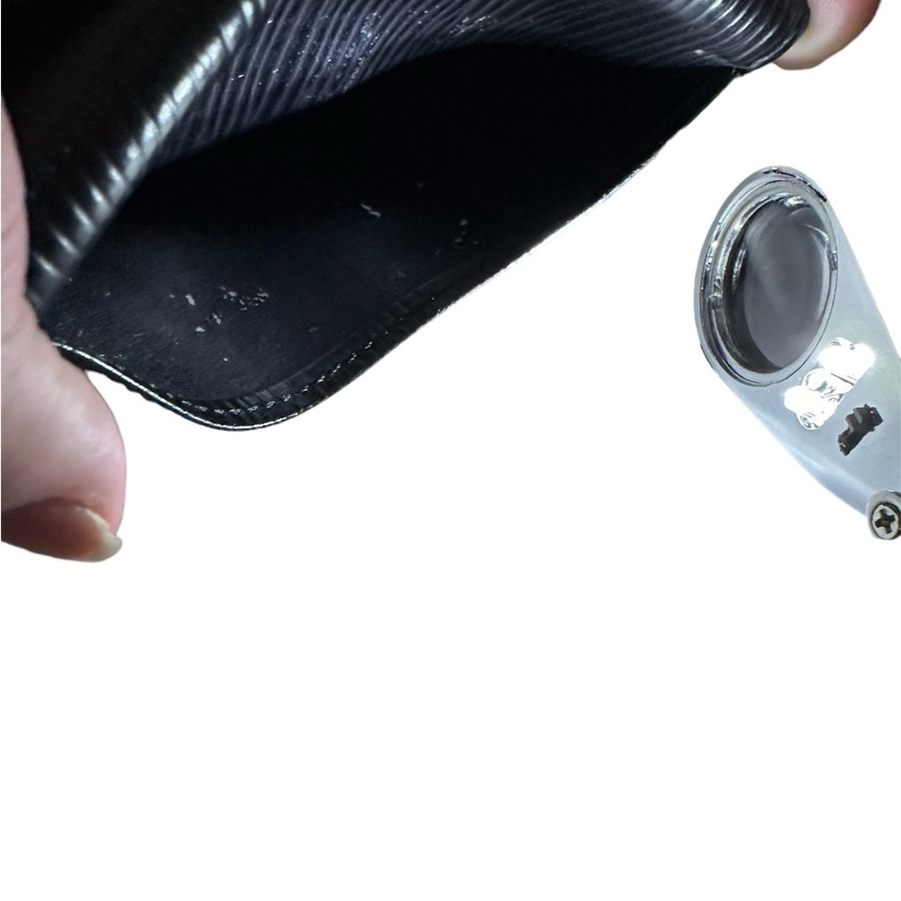 Louis Vuitton Porte Valeurs Cartes Credit, Black Epi Leather - Pre Owned Conditi - Picture 8 of 9